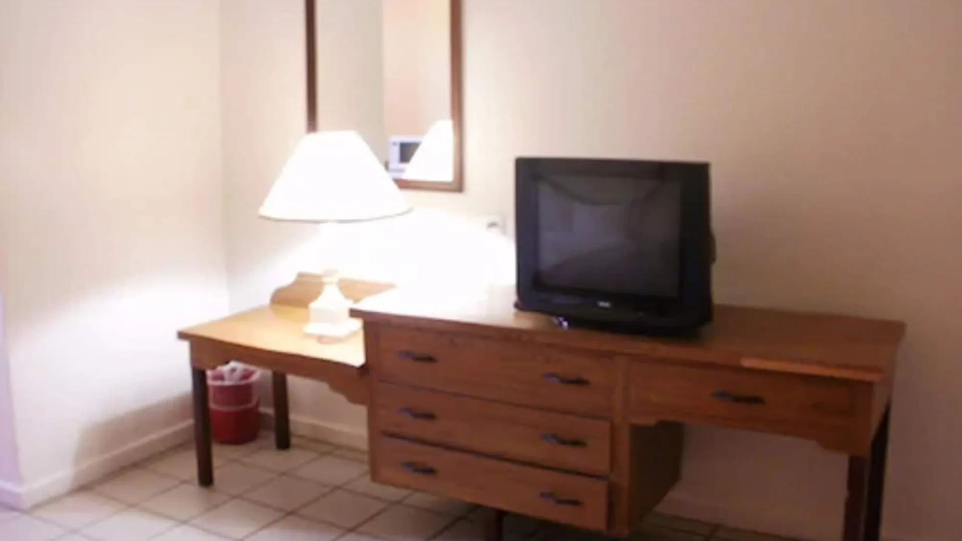 Pineapple Court Hotel Ocho Rios