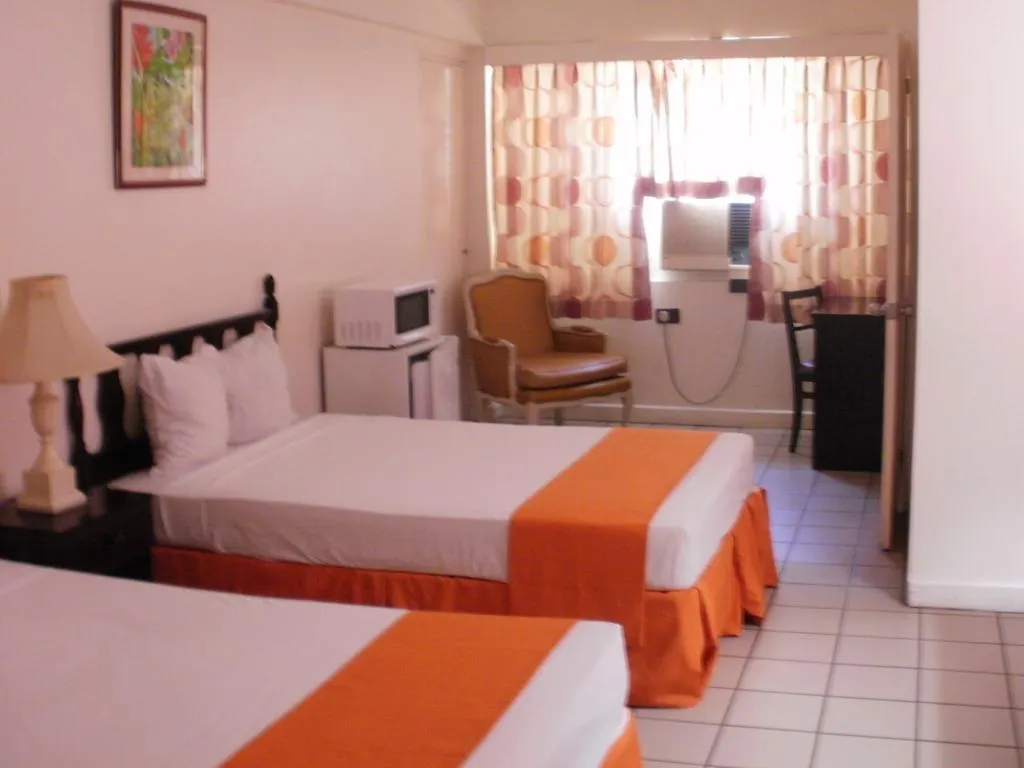 **  Pineapple Court Hotel Ocho Rios Jamaika