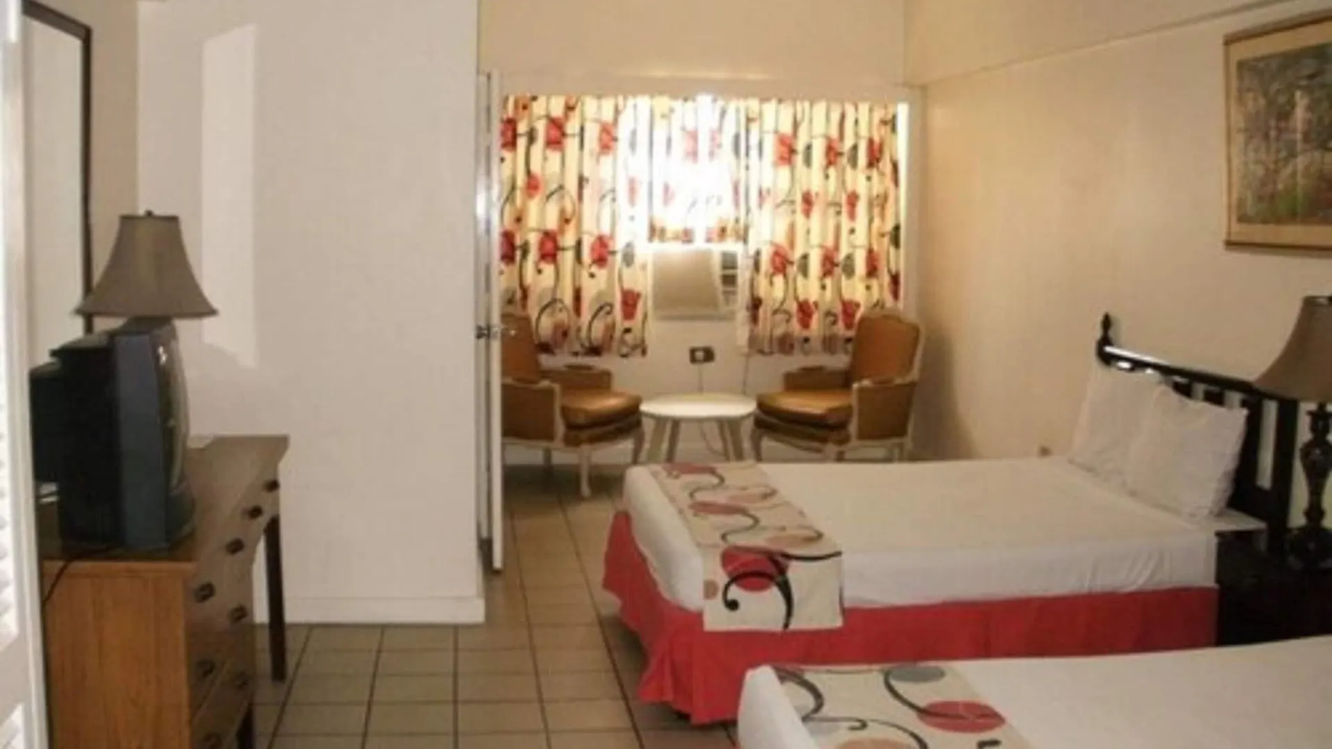 Pineapple Court Hotel Ocho Ríos