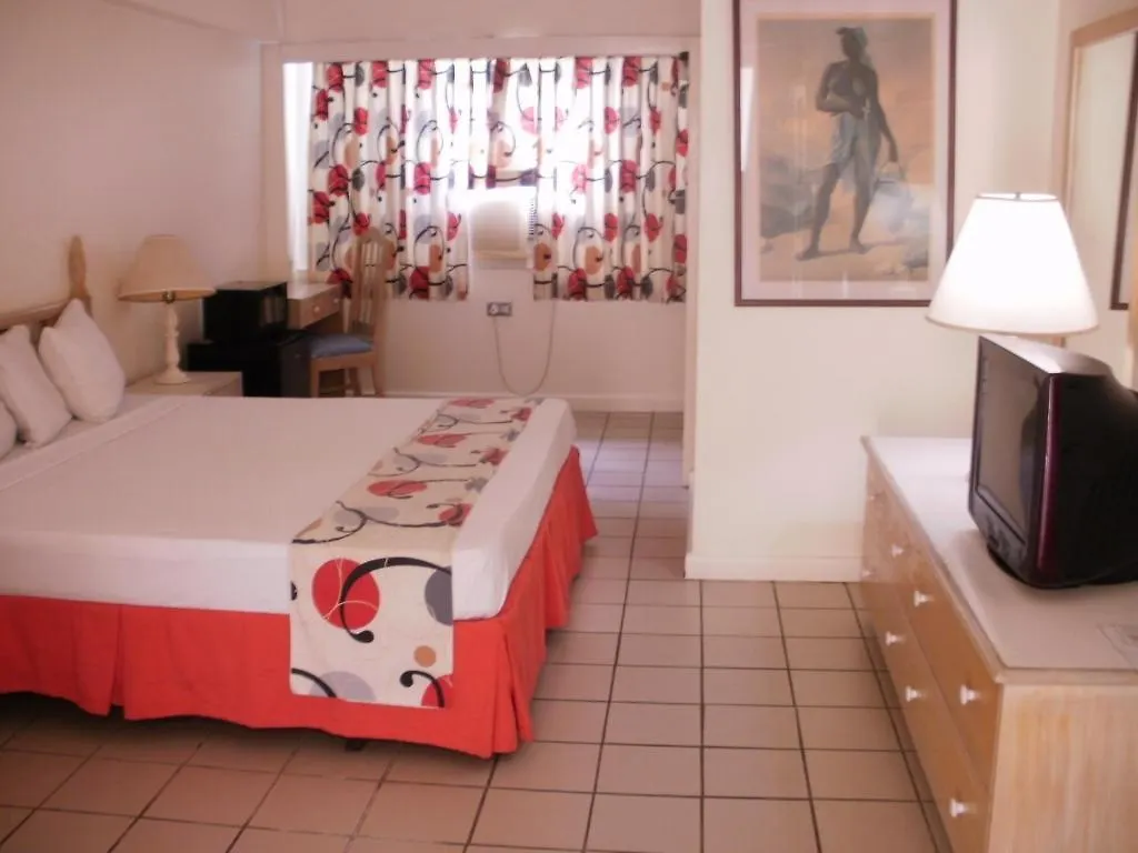 Pineapple Court Hotel Ocho Rios 2*,